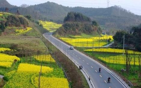 我省今年新增271个自然村通硬化路